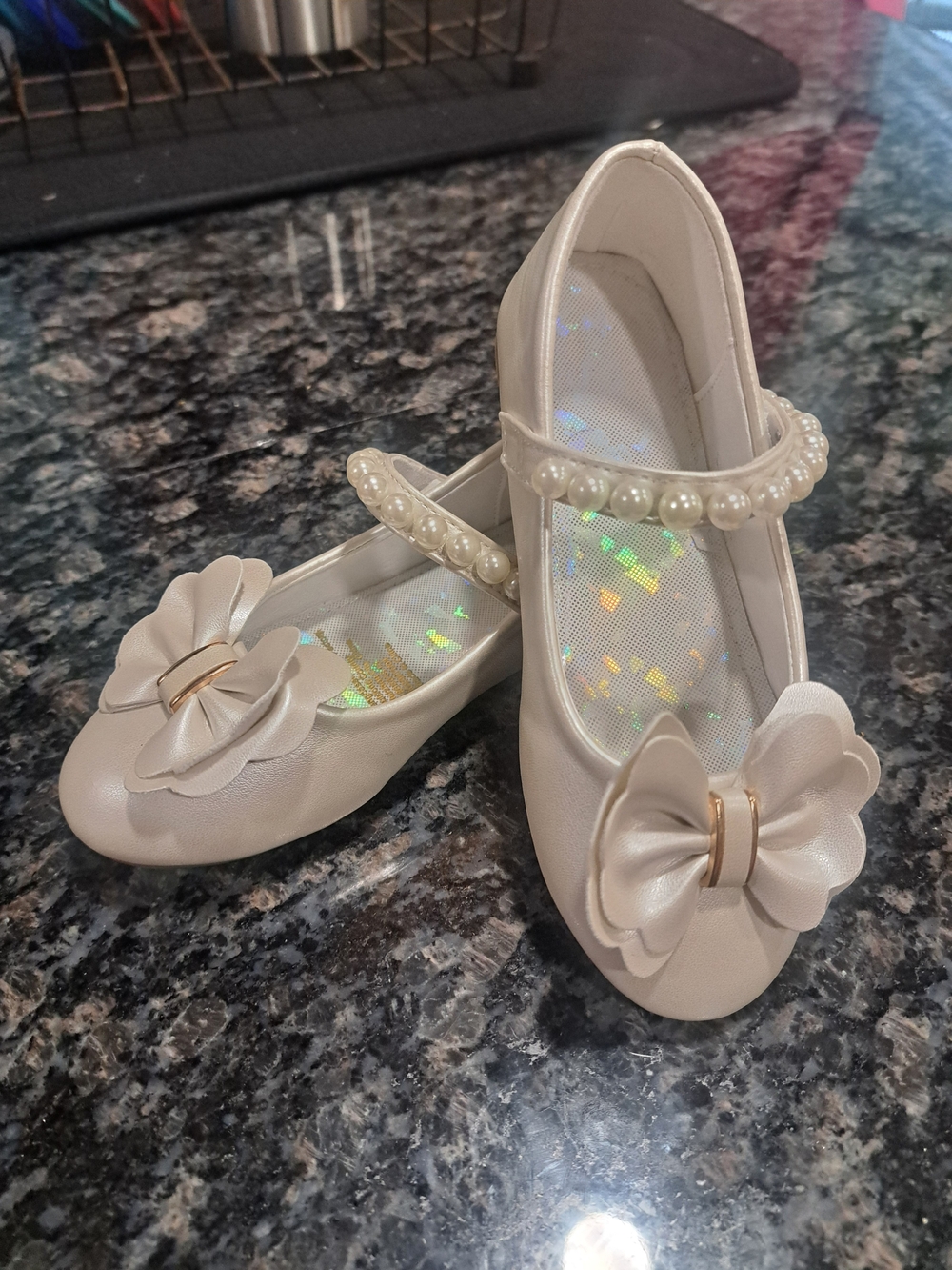 Girls Pearl-Trim Ivory Dress Shoes with Bow Accent